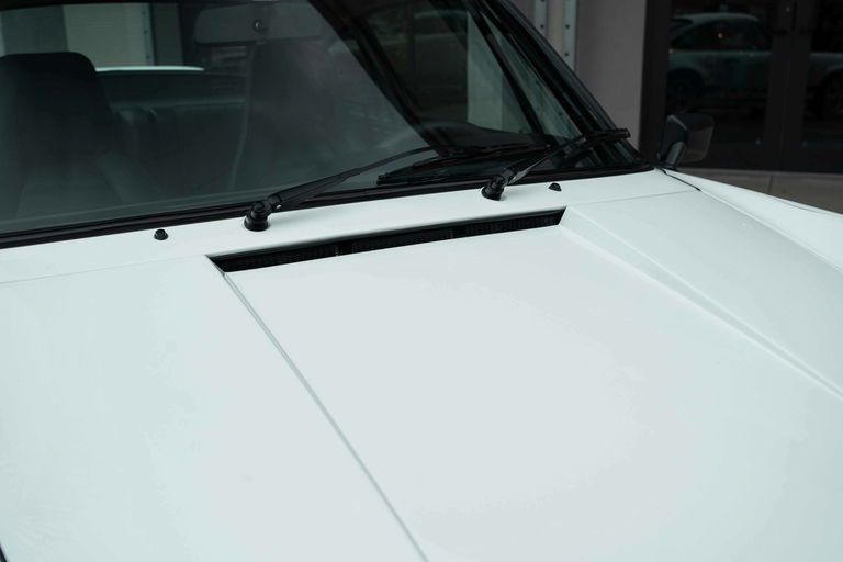 Porsche 911 Carrera (US)