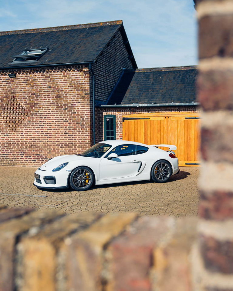 Porsche 981 Cayman GT4