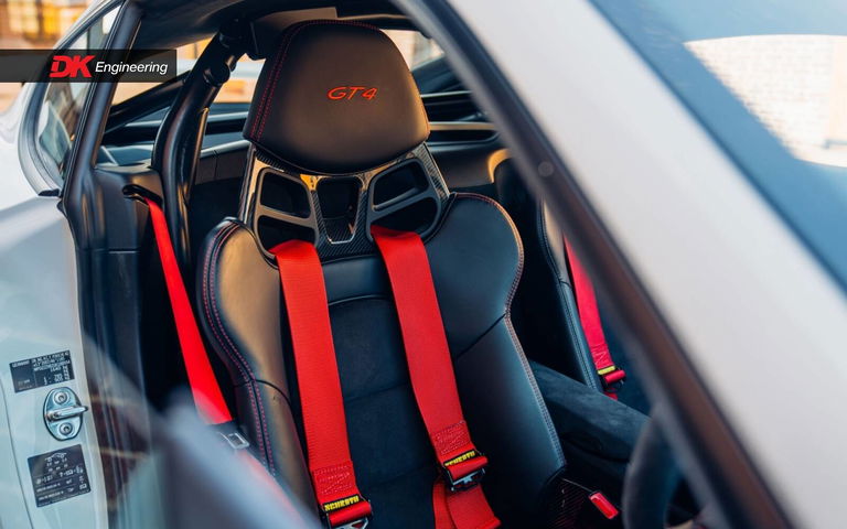 Porsche 981 Cayman GT4