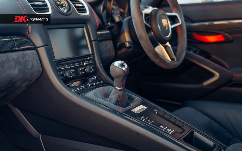 Porsche 981 Cayman GT4