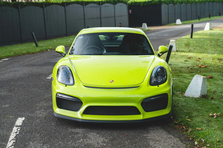 Porsche 981 Cayman GT4