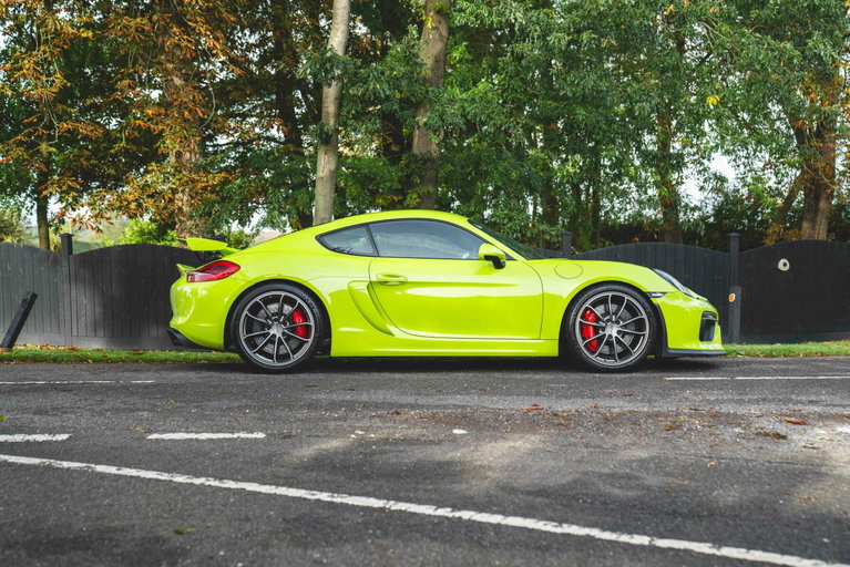 Porsche 981 Cayman GT4