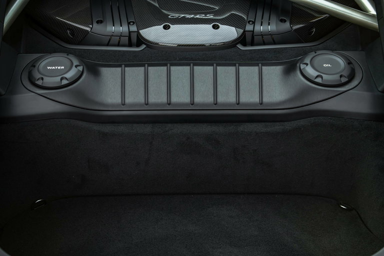 Porsche 718 Cayman GT4 RS