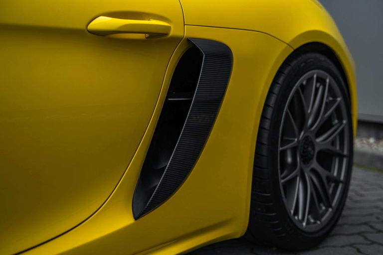 Porsche 718 Cayman GT4 RS