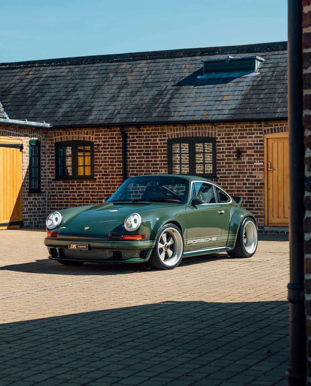 Porsche 911 Reimagined by Singer