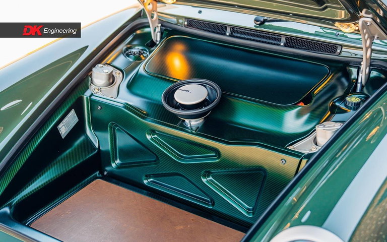 Porsche 911 Reimagined by Singer