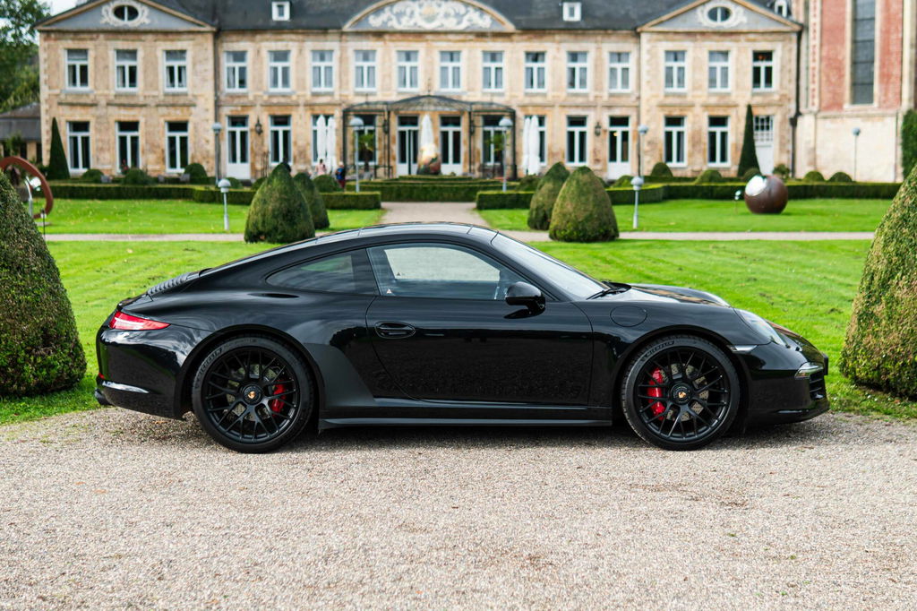 Porsche 991 Carrera GTS