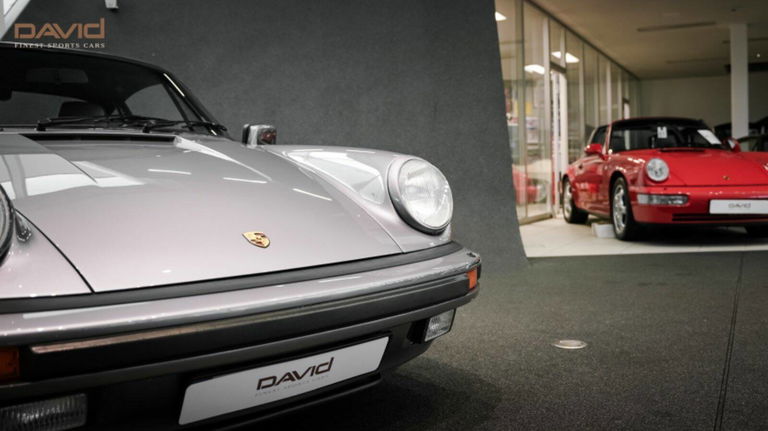 Porsche 911 Carrera 3.2 (US)