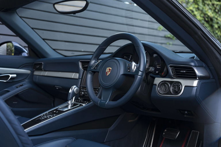 Porsche 991 Carrera 4S