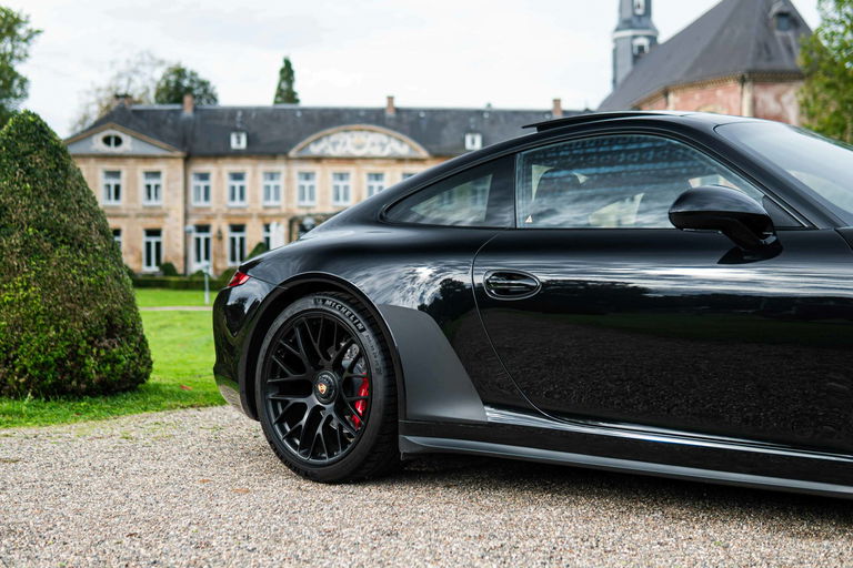 Porsche 991 Carrera GTS