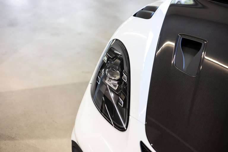 Porsche 718 Cayman GT4 RS