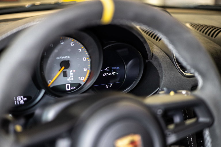 Porsche 718 Cayman GT4 RS