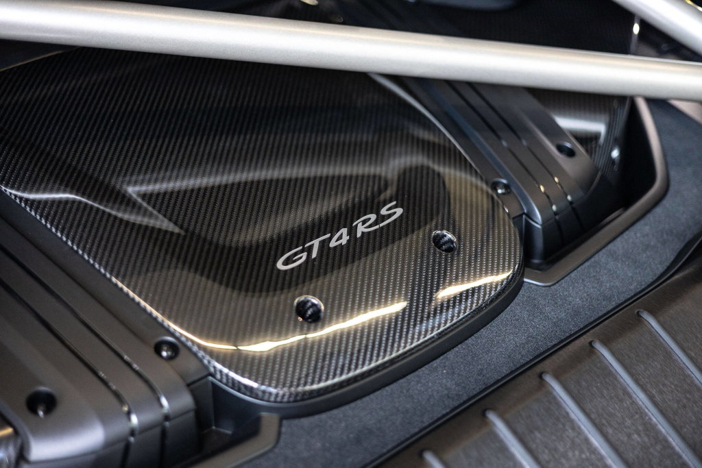 Porsche 718 Cayman GT4 RS
