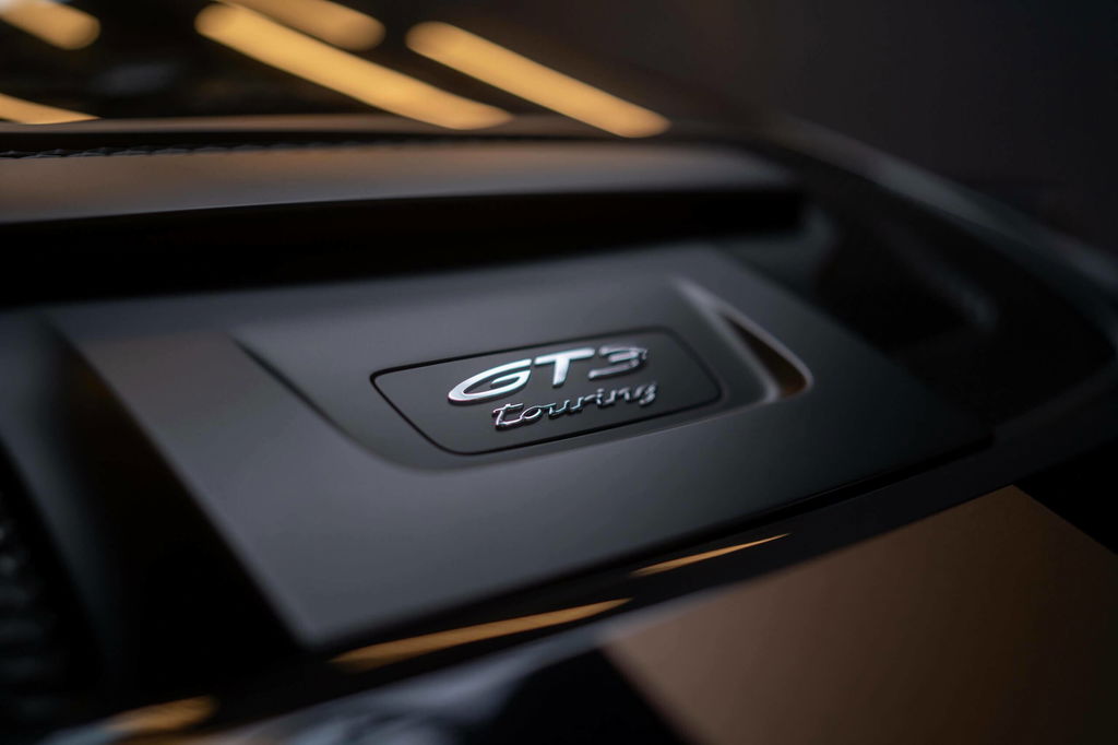 Porsche 992 GT3 Touring