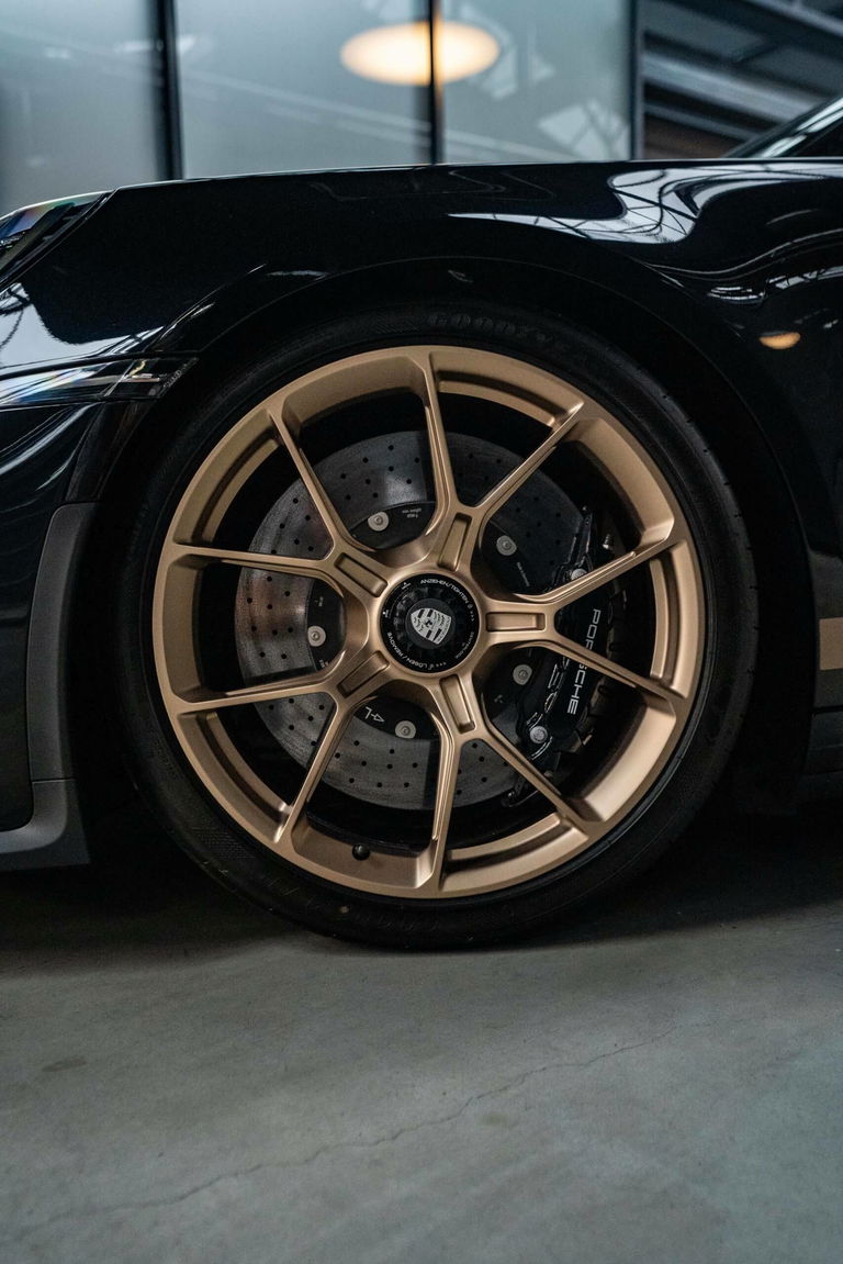 Porsche 992 GT3 Touring