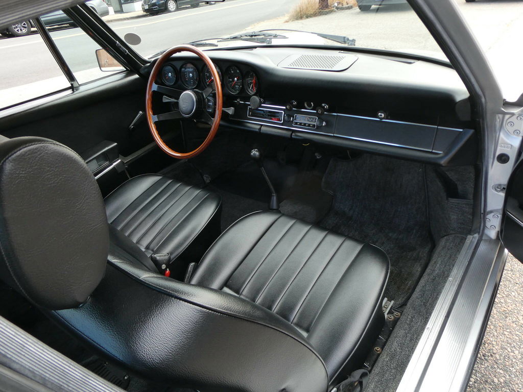 Porsche 911 T