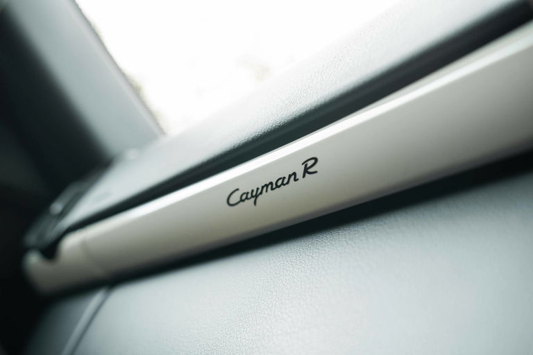 Porsche 987 Cayman R