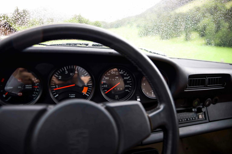 Porsche 911 Carrera 3.2