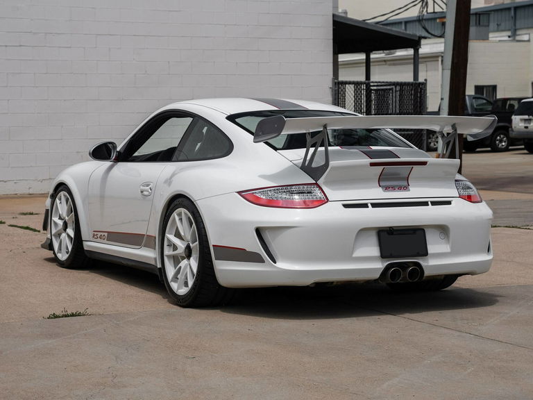 Porsche 997 GT3 RS 4.0