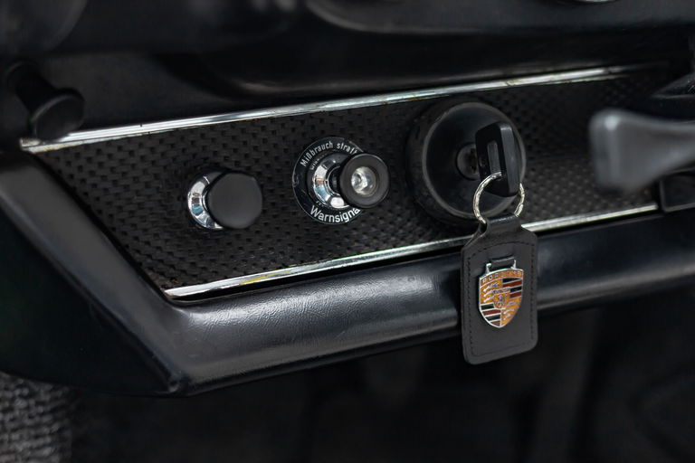 Porsche 911 S (F-Modell)