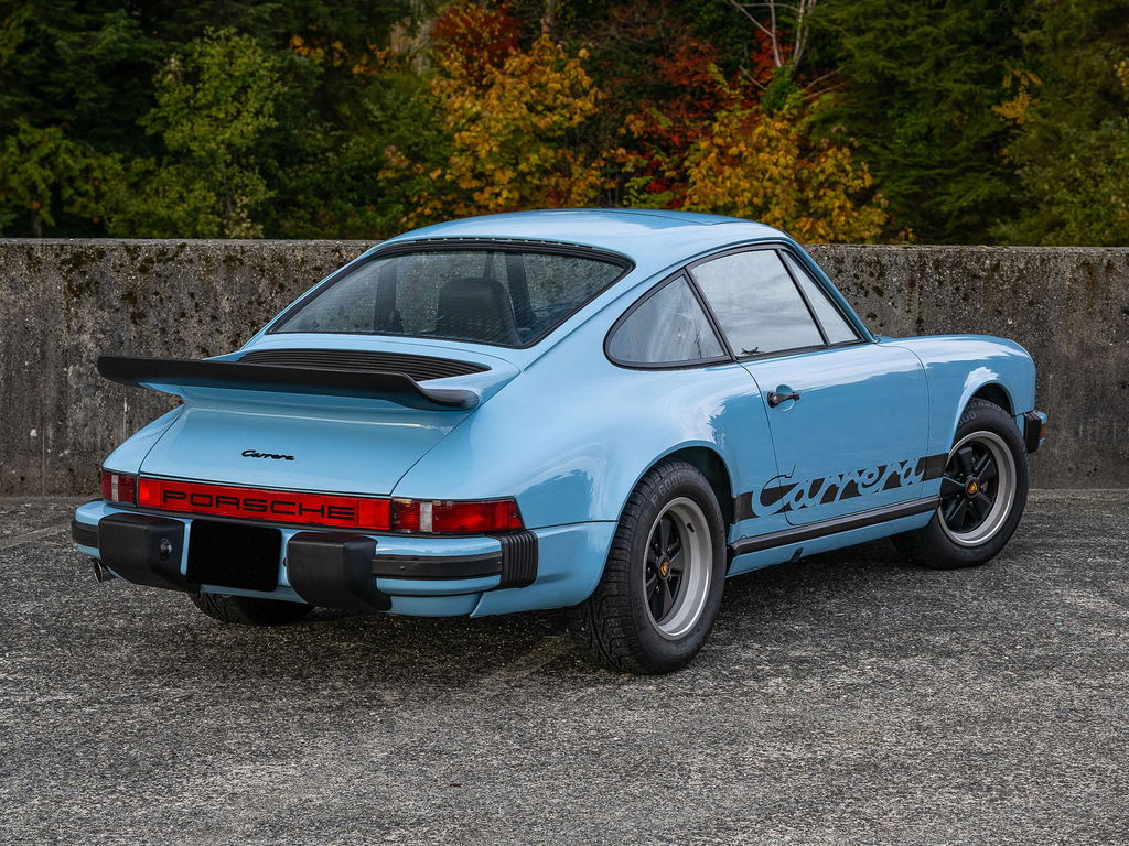 Porsche 911 Carrera (US)