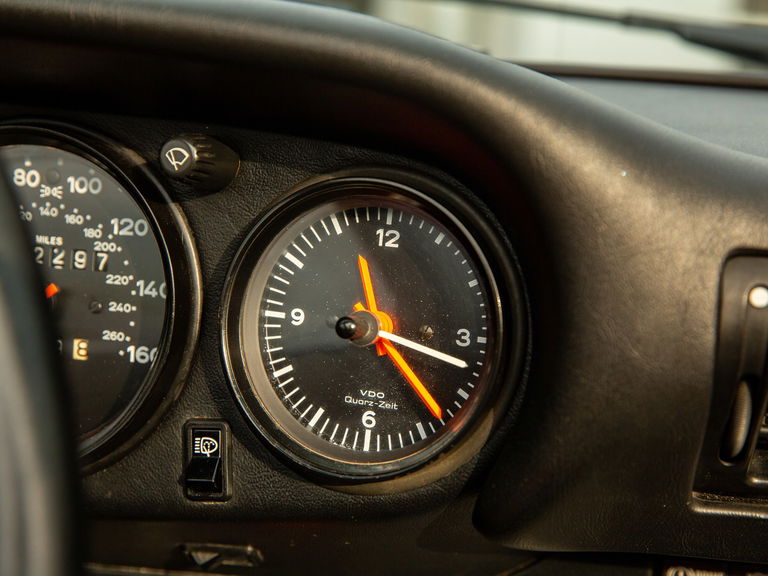 Porsche 911 Carrera 3.2 (US)