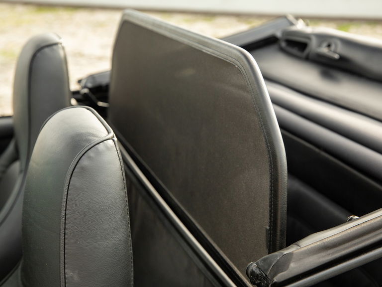 Porsche 911 Carrera 3.2 (US)