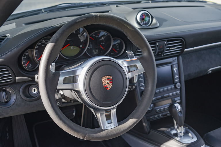 Porsche 997.2 Carrera GTS