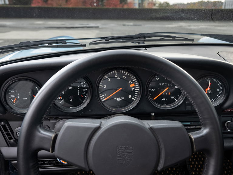 Porsche 911 Carrera (US)