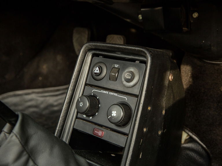 Porsche 911 Carrera 3.2 (US)