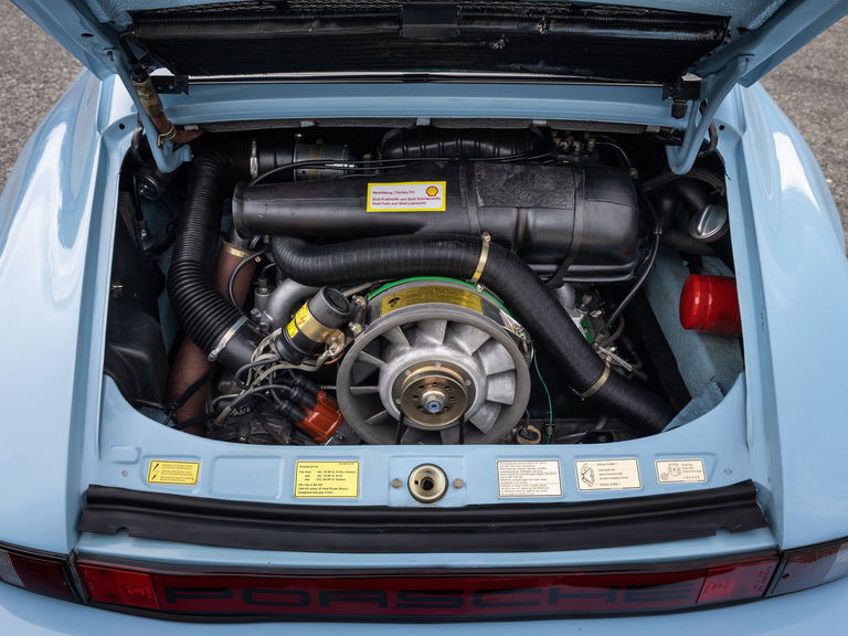 Porsche 911 Carrera (US)