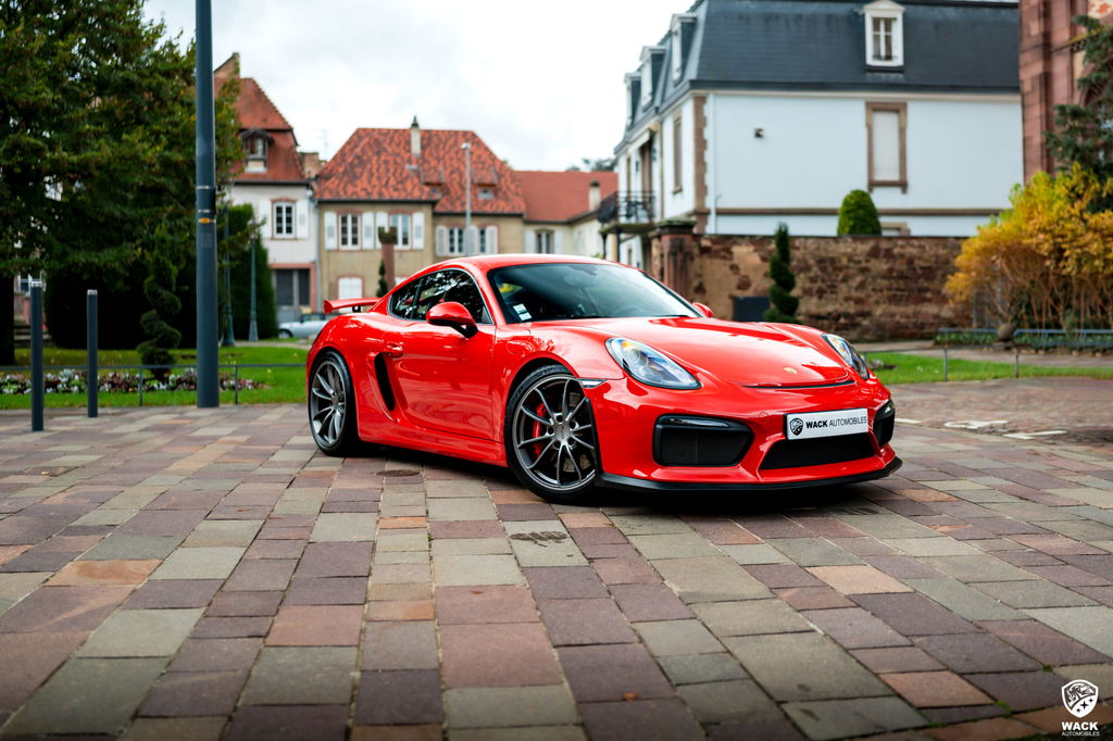 Porsche 981 Cayman GT4