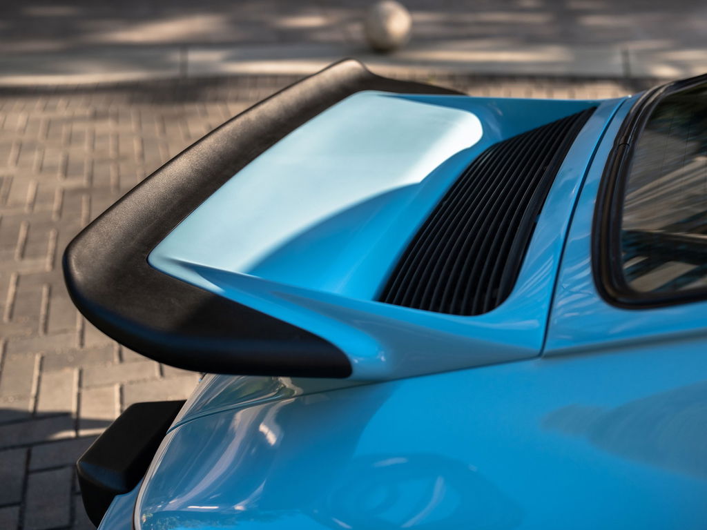 Porsche 911 Carrera (US)