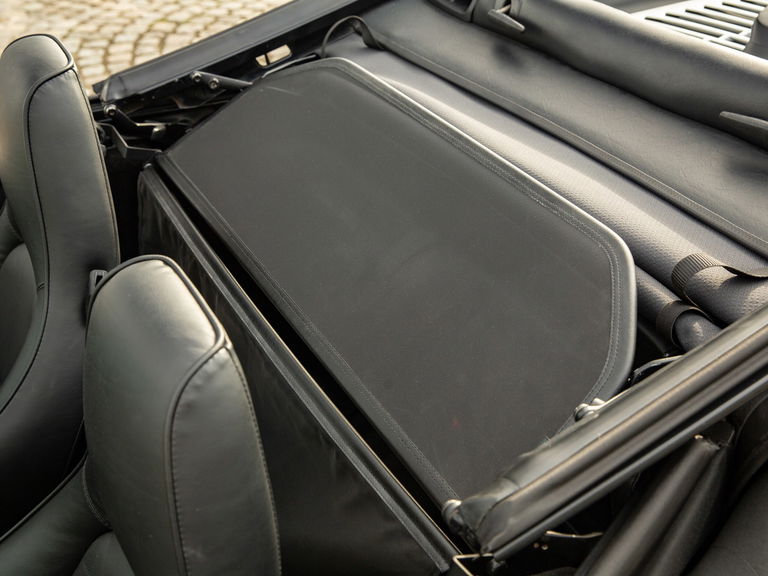 Porsche 911 Carrera 3.2 (US)