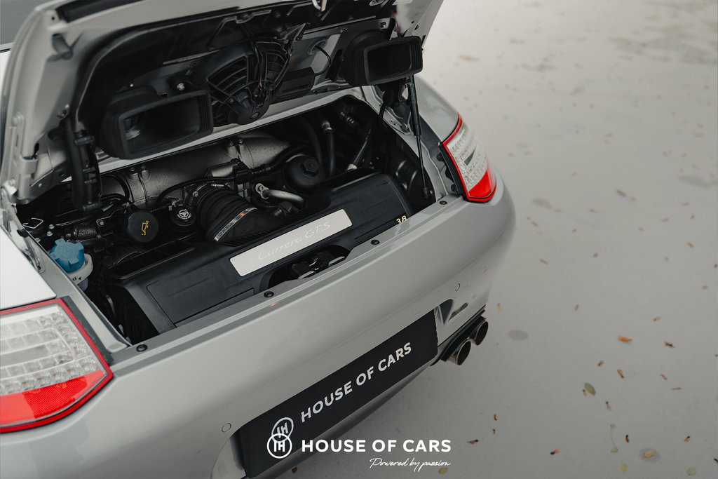 Porsche 997.2 Carrera GTS