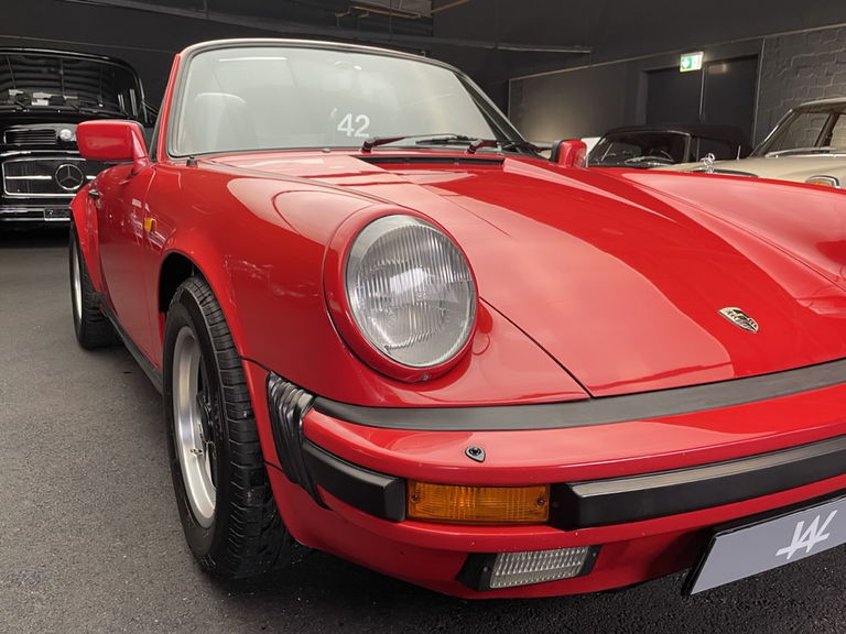 Porsche 911 Carrera 3.2