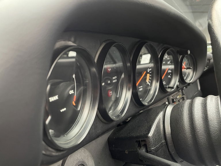 Porsche 911 Carrera 3.2