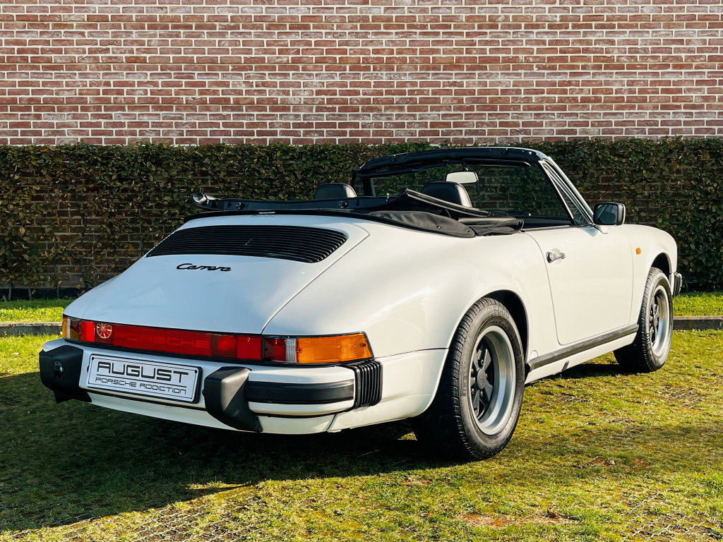 Porsche 911 Carrera 3.2