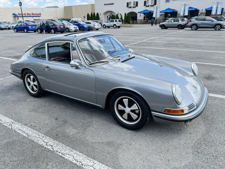 Porsche 911 S (F-Modell)