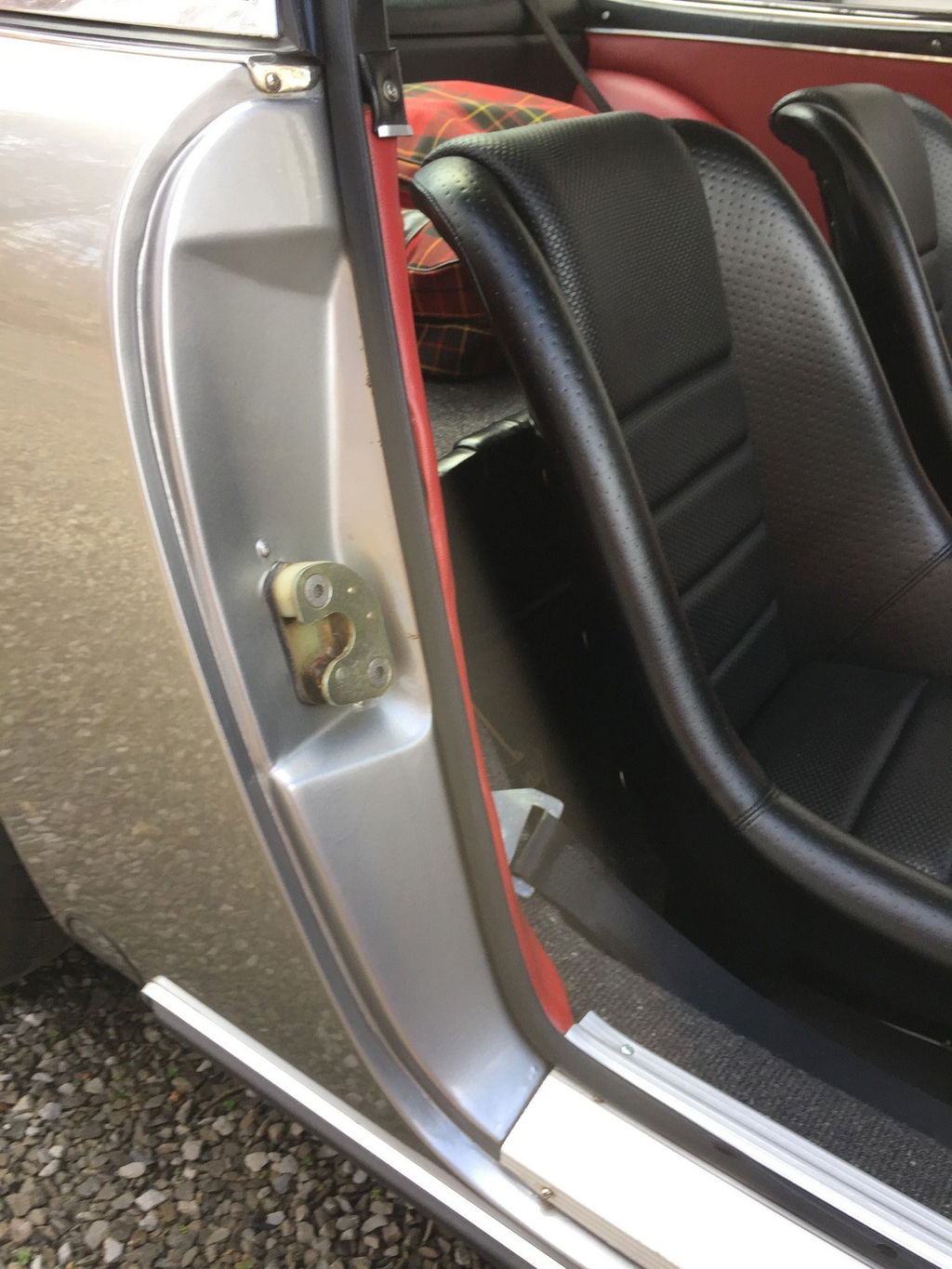 Porsche 911 S (F-Modell)