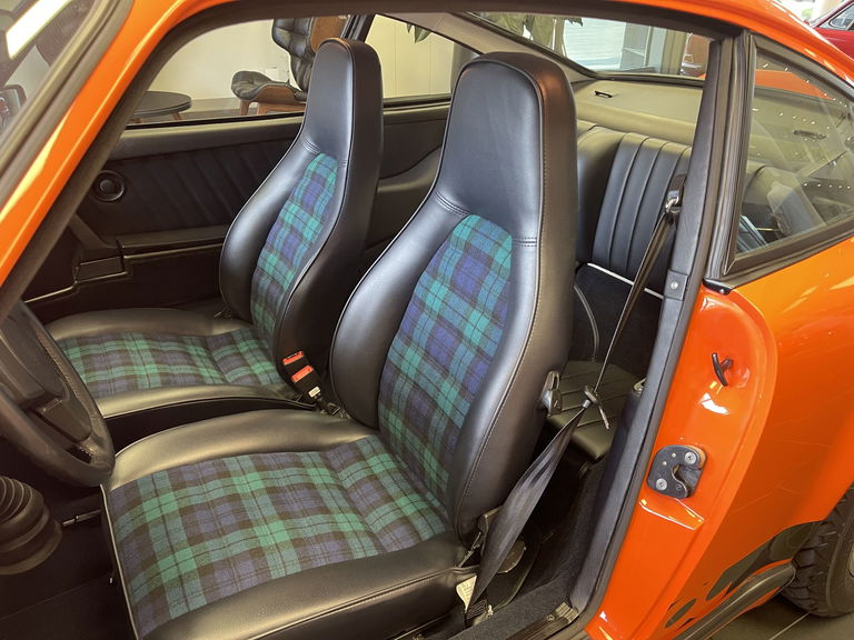 Porsche 911 Carrera 2,7