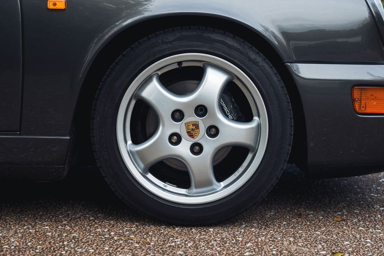 Porsche 964 Carrera 2