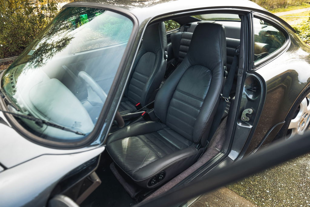 Porsche 964 Carrera 2