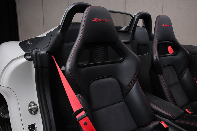 Porsche 718 Spyder