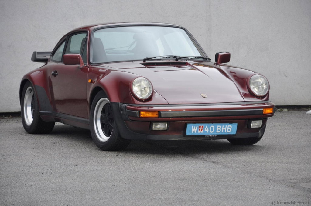 Porsche 911 Turbo 3.3