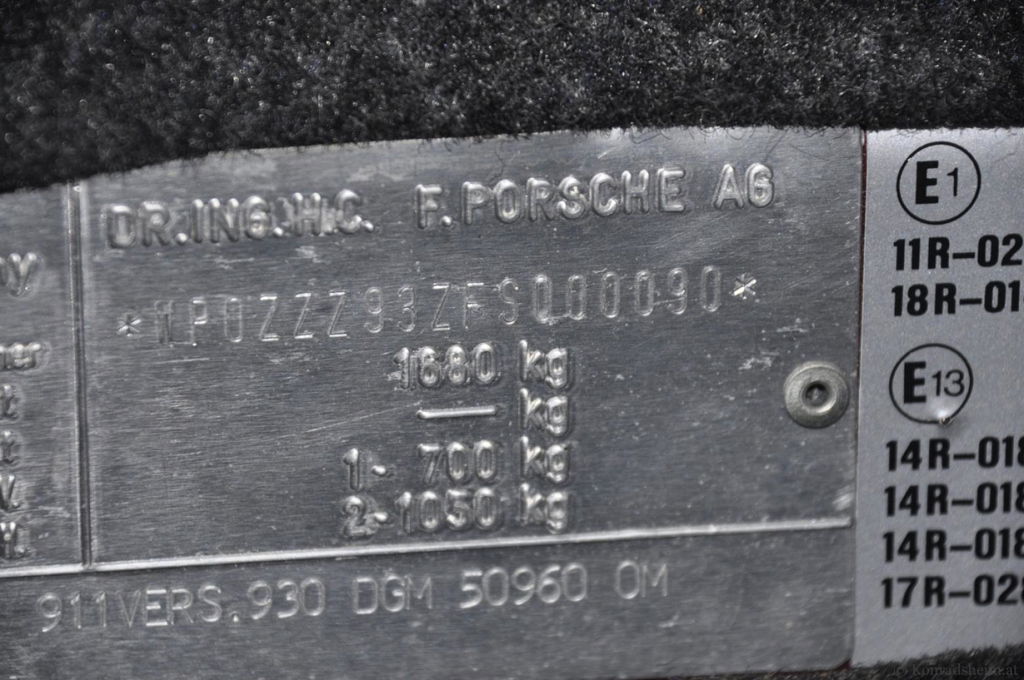 Porsche 911 Turbo 3.3