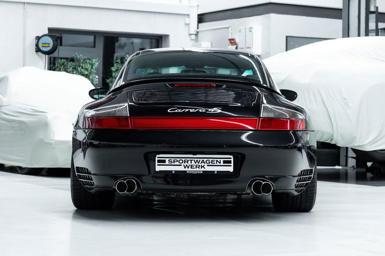 Porsche 996 Carrera 4S