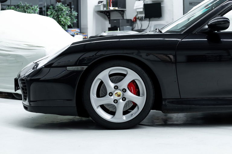 Porsche 996 Carrera 4S