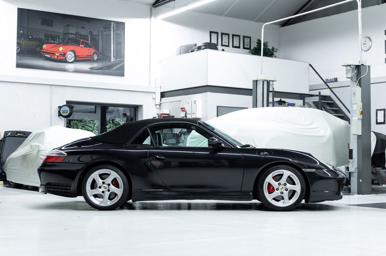 Porsche 996 Carrera 4S