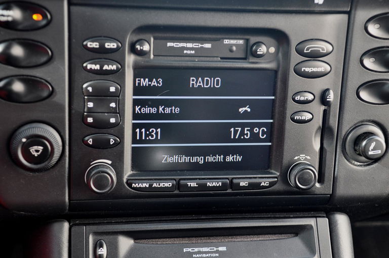 Porsche 996 Carrera 4